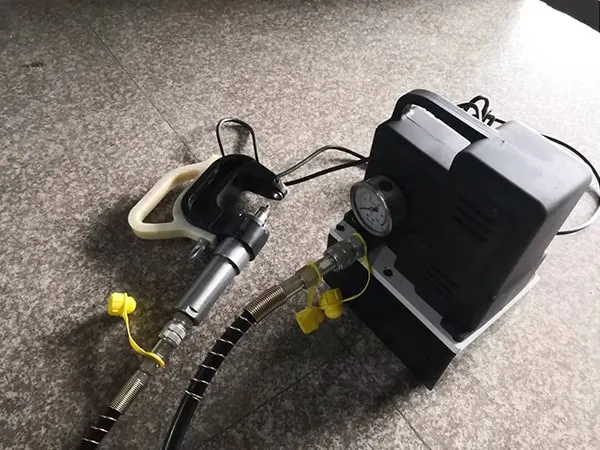 Rivet Remover