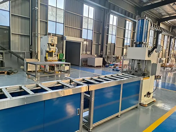 CNC Busbar Bending Machine